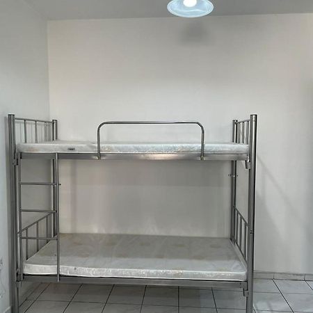 Brand New Boys Hostel 5 Min Walk From Burjuman Metro Station Exit-4 With All Brand New Furnishings & Free Facilities Dubai Exterior foto